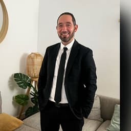 Taxi Tahar Zitouni Paris